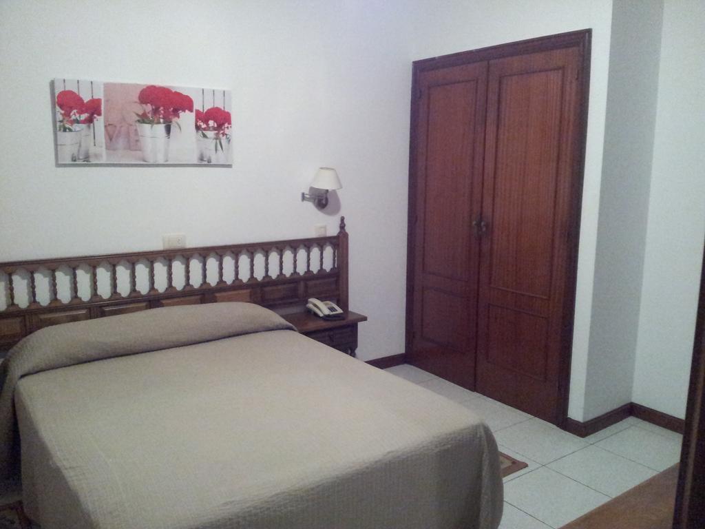 Hotel Bahia O Grove Quarto foto